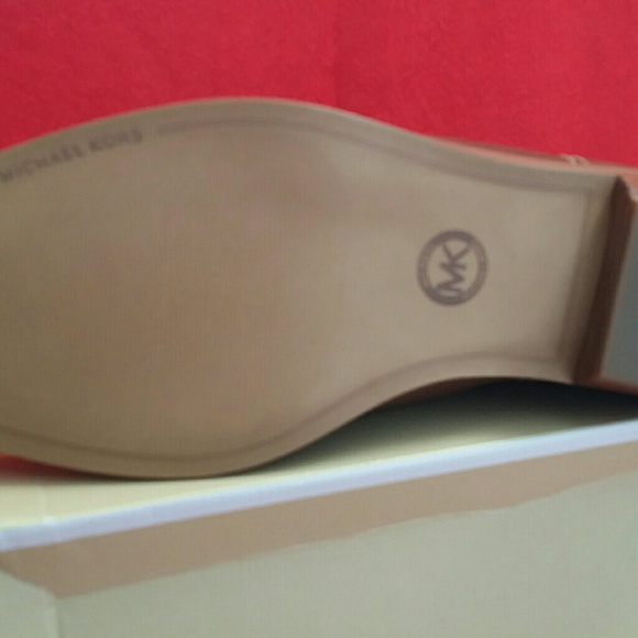 Michael Kors Ashton Brown Leather BootsNEW - Picture 3 of 8